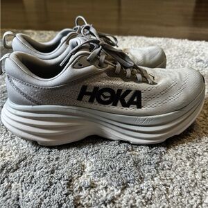 Hoka Bondi 8